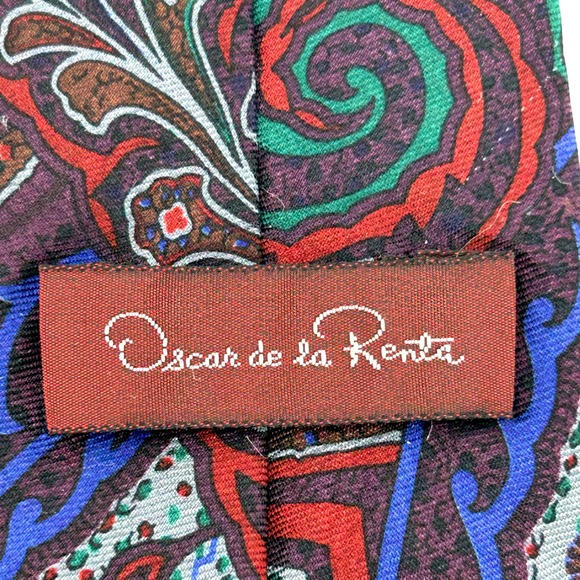 Oscar de la Renta Men's Paisley Silk Necktie Blue Burgundy Green Elegant‎ Formal - Picture 3 of 5